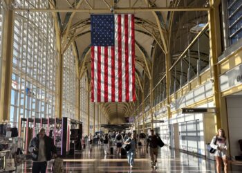 Spirit’s collapse, high fuel prices test limits of summer vacation spending