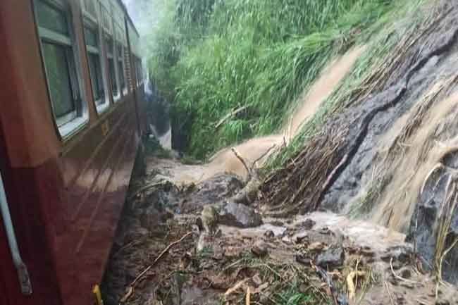 More trains cancelled as restoration work continues after derailment on upcountry line More trains cancelled as restoration work continues after derailment on upcountry line