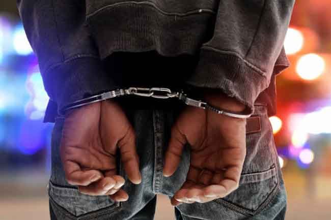 Spaniard arrested with cocaine and ecstasy pills Spaniard arrested with cocaine and ecstasy pills
