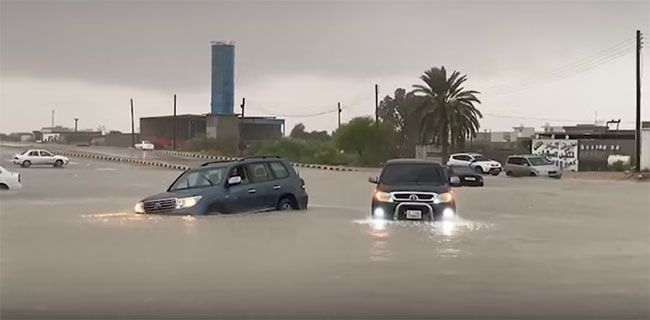 Libya declares emergency as Storm Daniel kills 150 Libya declares emergency as Storm Daniel kills 150
