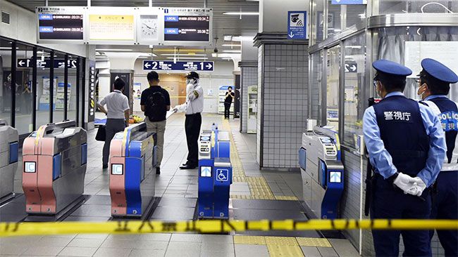 Sri Lankan man arrested after knife incident near Tokyos Shinagawa Station