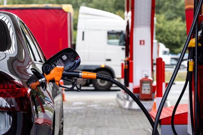 Ceypetco and Lanka IOC fuel prices increased
