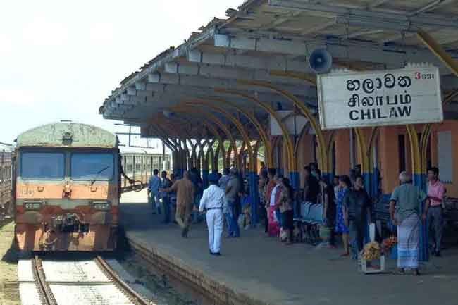 Train services on Puttalam line limited to Chilaw due to flooding Train services on Puttalam line limited to Chilaw due to flooding