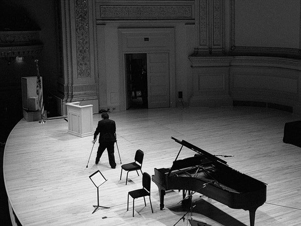 How safe is America from polio? 6 Following an emotional musical tribute to the slain Israeli