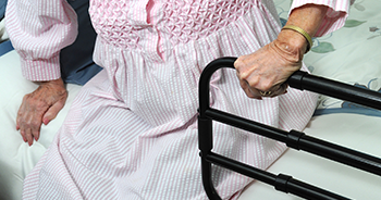 Feds warn against bed rails, citing 18 deaths since 2021