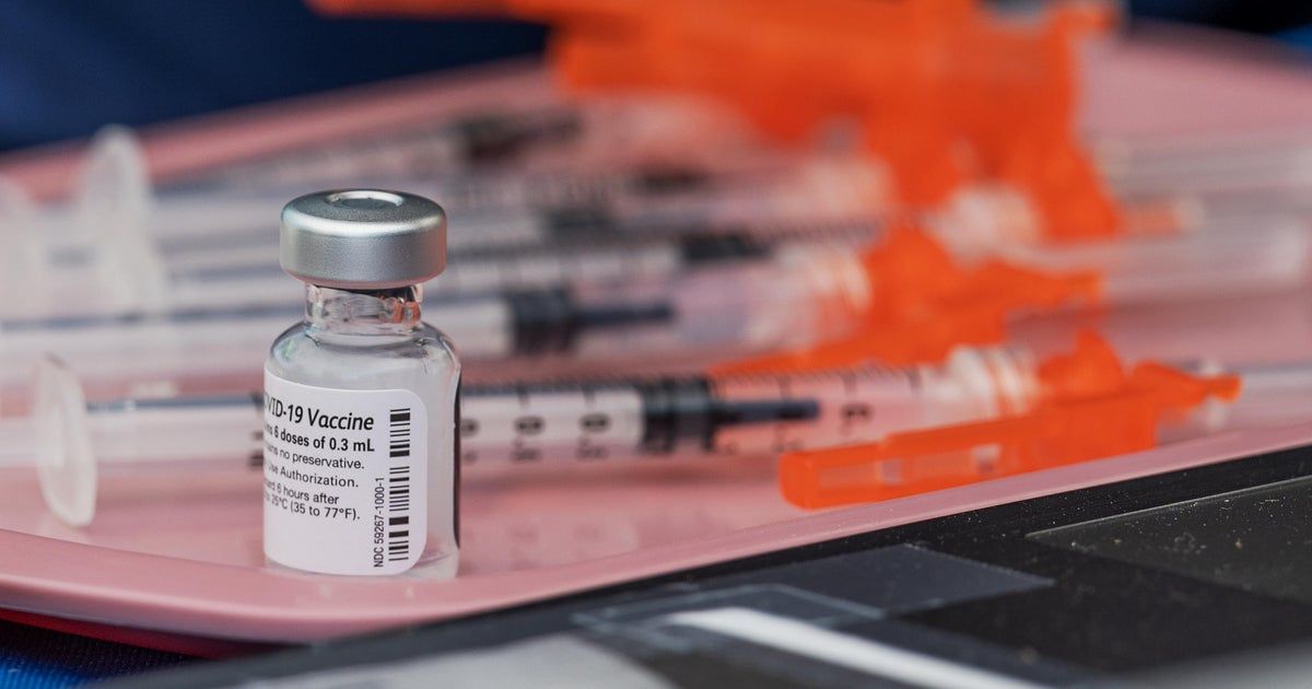 How FDA’s top vaccines official is timing his COVID booster and flu shot for fall 2023