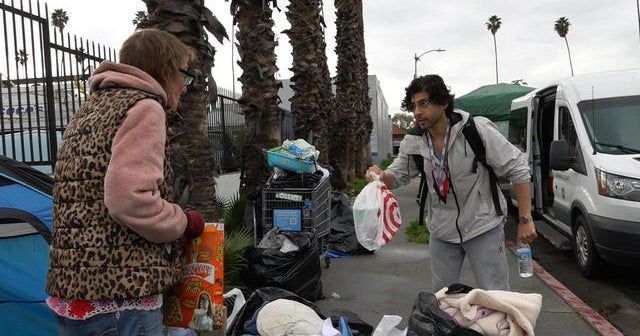 L.A. psychiatrist seeks out mental illness in city’s homeless population