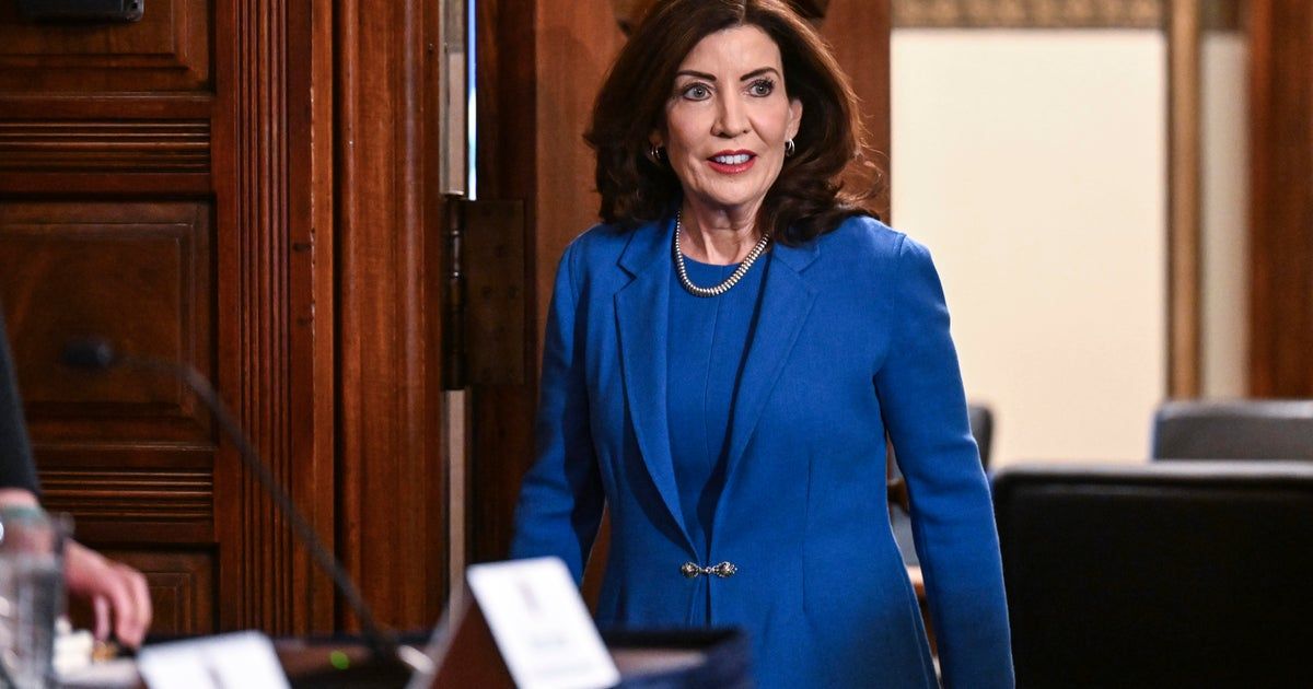 Women in New York can now buy birth control without a prescription, Hochul announces