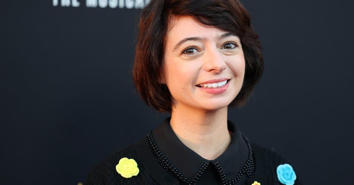 “Big Bang Theory” actress Kate Micucci says she had surgery for lung cancer despite never smoking a cigarette