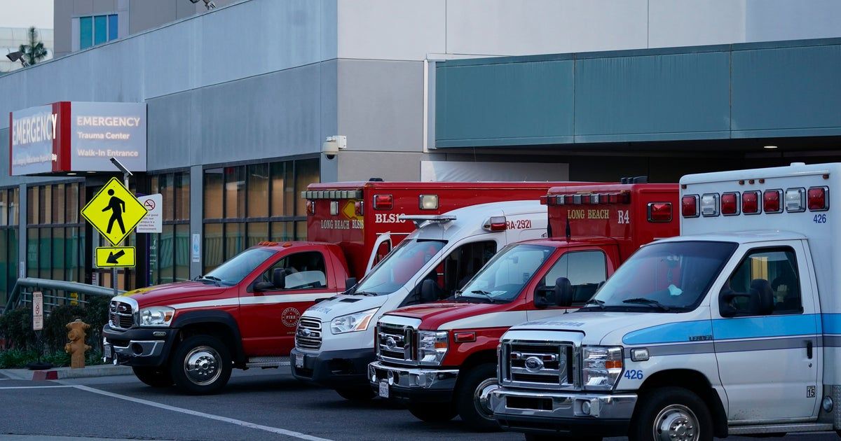 COVID hospitalizations accelerate for fourth straight week