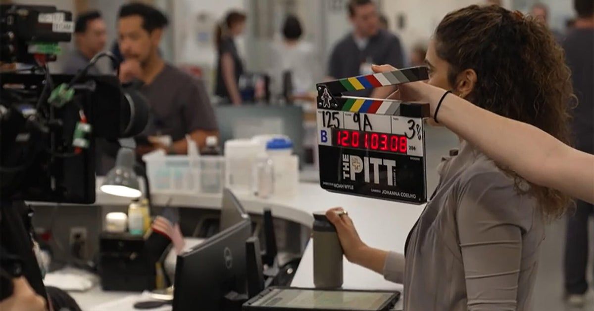 Behind the scenes of Behind the scenes of