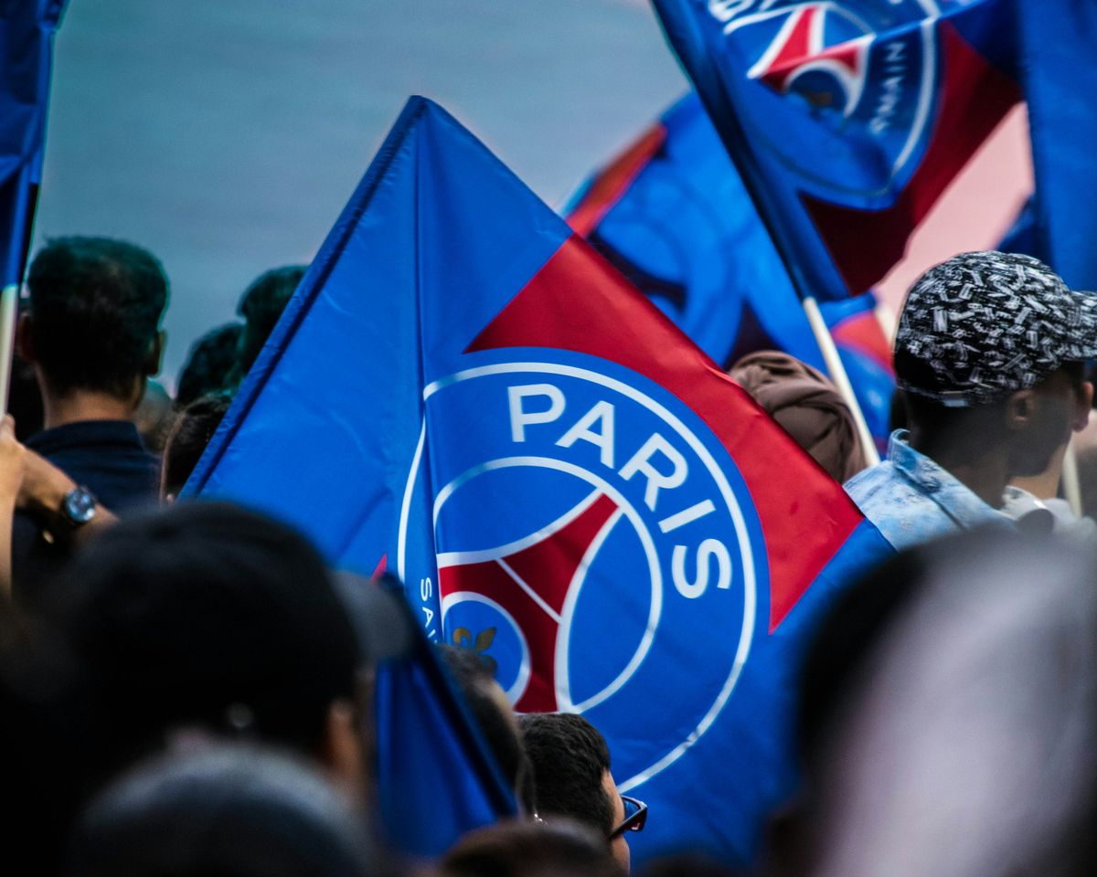 Vive le Bitcoin! French Football Giant Embraces BTC as Treasury Reserve