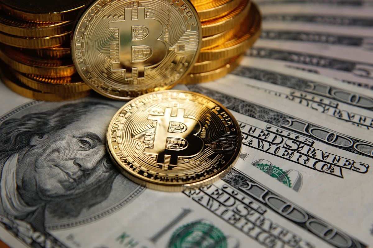 Bitcoin Price Wedged Between 2 Crucial levels — What To Expect In Coming Days | Bitcoinist.com Bitcoin Price Wedged Between 2 Crucial levels — What To Expect In Coming Days | Bitcoinist.com