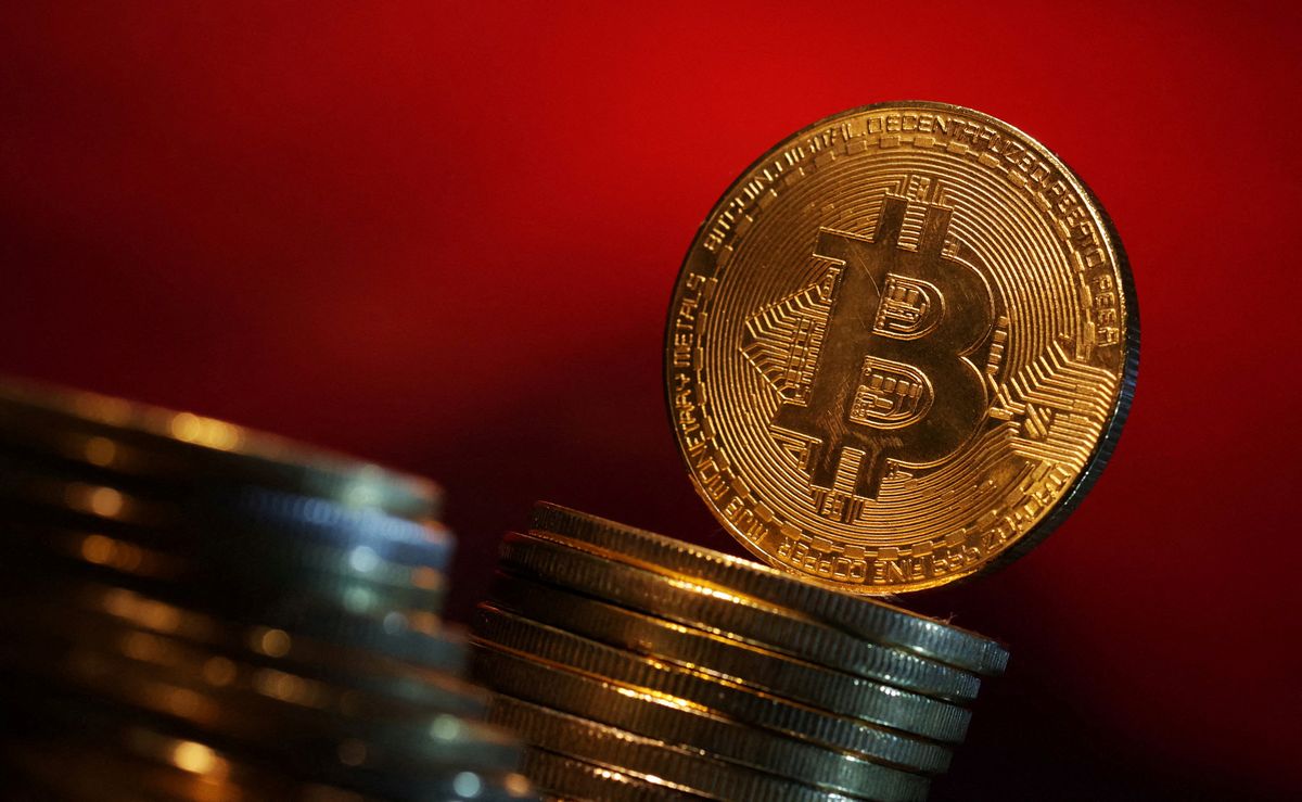 Bitcoin To Rally To 4,000 As Bull Flag Pattern Forms – Analyst