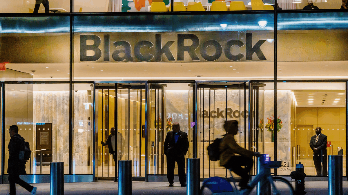 BlackRock Bitcoin Fund Hits ‘Absurd’ Growth, Eyes 0B AUM