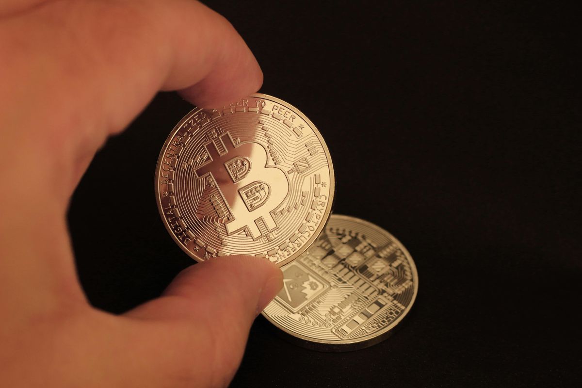 Market Shakeup: Bitcoin Takes A Hit As Fed Puts Rate Cuts On Hold