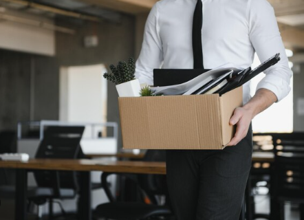 Ethereum Exodus: Validators Jump Ship – What’s Driving The Mass Departure?