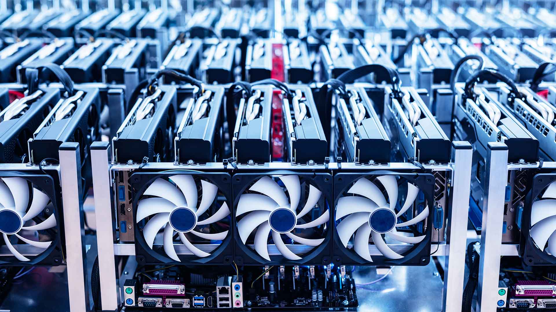 Bitcoin Mining Difficulty Falls By 11% In Largest Drop Since China’s Ban – Details | Bitcoinist.com