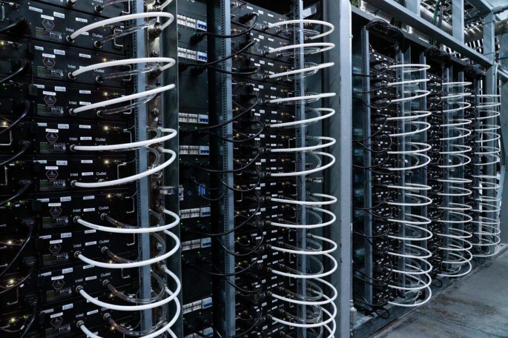 Bitcoin Miner Tied To Trump Spends $314 Million On Chinese Computer Chips 2 9be897e9 a d05e92