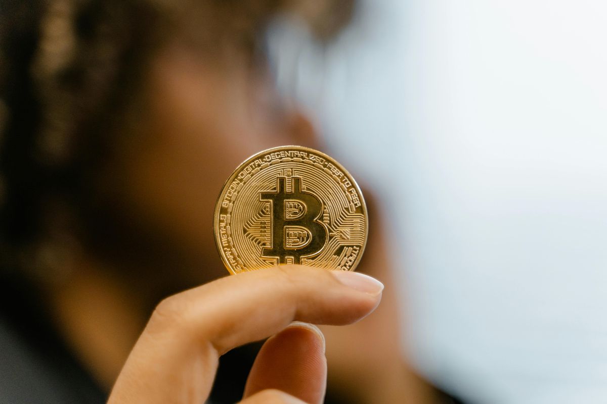 Bitcoin Remains Under Pressure — On-Chain Data Reveals Why | Bitcoinist.com