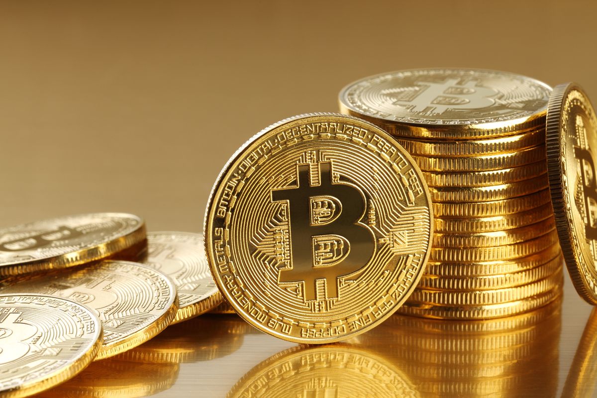 Bitcoin Golden Cross Suggests Potential Surge To 9,000 – Details | Bitcoinist.com