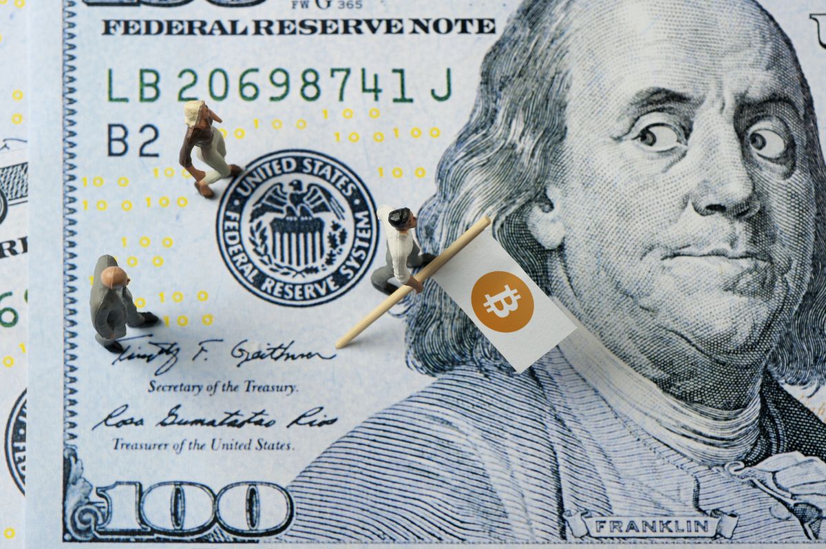 Bitcoin Price Touches 1K As Trump’s 100% Tariff On China Shakes Market | Bitcoinist.com