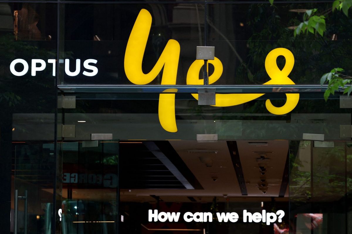 Australia's second-largest telco loses its CEO after a network outage that hit almost 40% of the country's population 1 3bfacf69 GettyImages 1791953189 e1700455683113