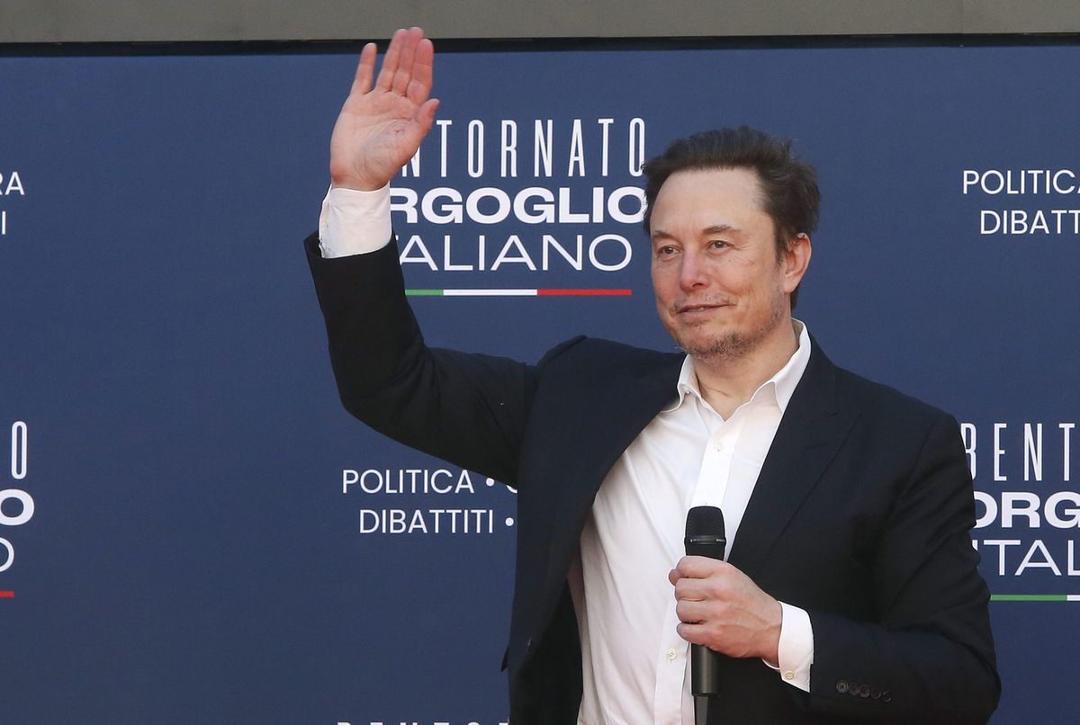 Elon Musk’s AI startup that hopes to leapfrog OpenAI is halfway to its goal of landing $1 billion in funding 1 4bd11d8a GettyImages 1859648979 e7f2b9 e1705711535991
