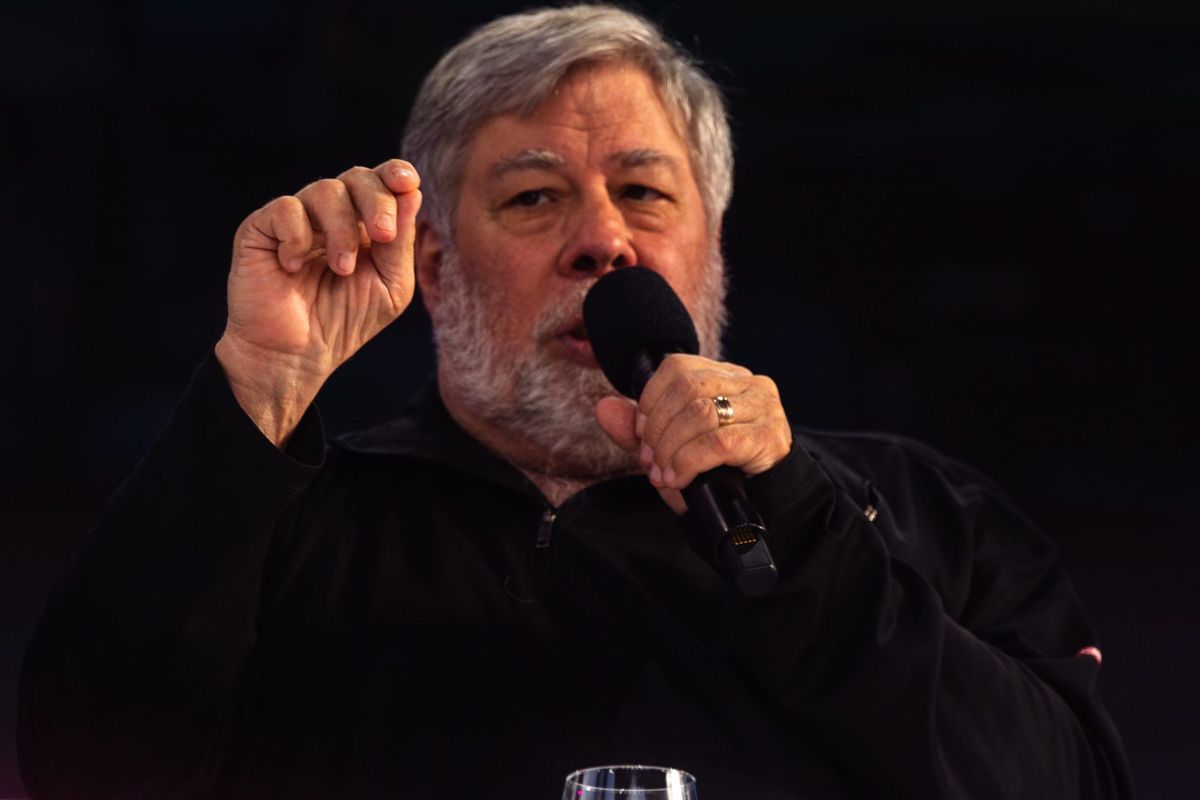 Apple co-founder Steve Wozniak was hospitalized after a ‘minor’ stroke that left him dizzy and unable to walk 1 5f327db5 GettyImages 1243214629 e1699578409233