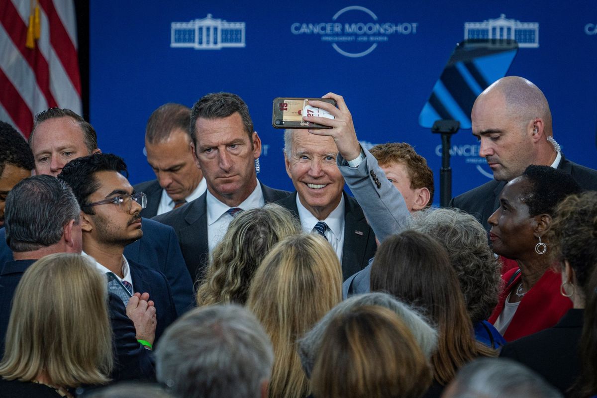 Public health advocates urge action on menthol, applaud accomplishments like patient navigation as Biden administration celebrates 2-year anniversary of ‘cancer moonshot’ 1 77d64c16 GettyImages 1243179720