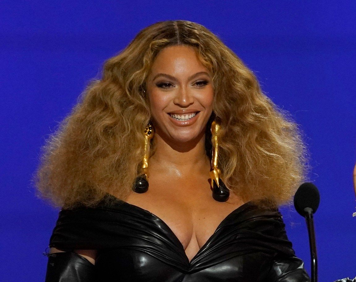Beyoncé tops box office with $21 million debut for concert film ‘Renaissance’ 1 966d587a AP23332653491041