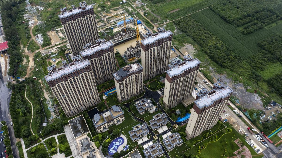 Country Garden just confirmed the ‘worst fears’ about China’s property market 1 a2b86104 GettyImages 1571145713 e1691870064353
