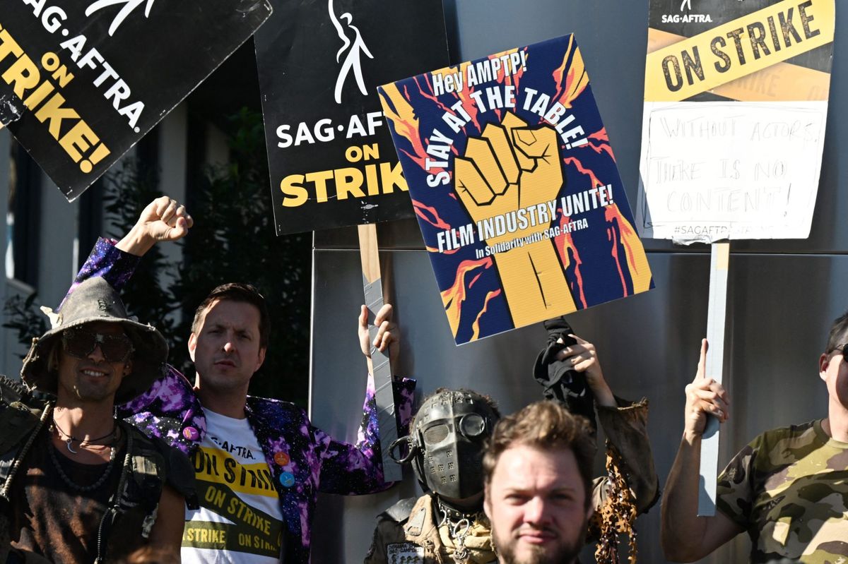 Hollywood actors tentatively agree to new contract with studios that would end strike that has shuttered film and TV production for months 1 aa2c4fd0 GettyImages 1771540811 e1699491587125