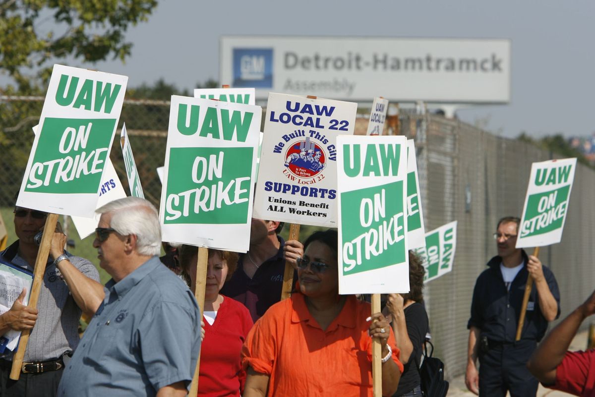 UAW crows that its strike against automakers paved victory on 8 key demands including 'things no one thought possible' 1 afabb5fa GettyImages 94622194