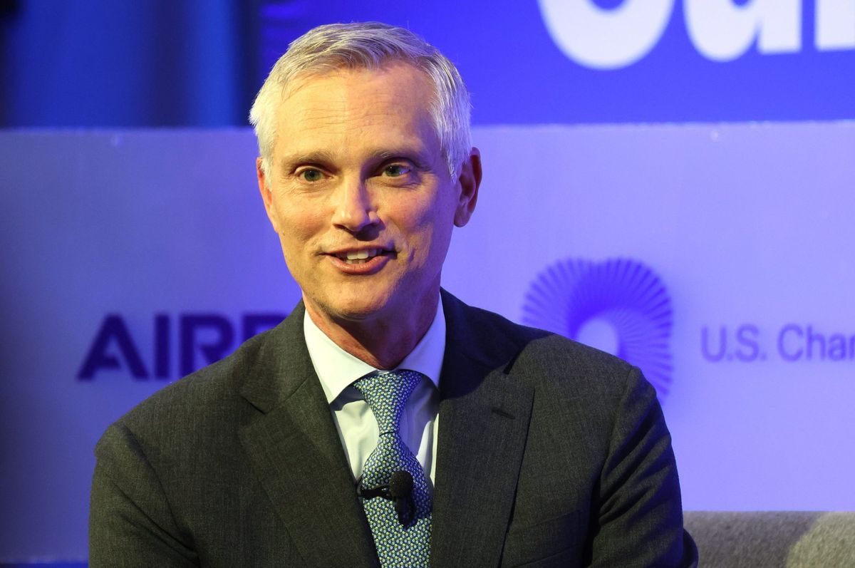 American Airlines just struck a huge deal to buy more 737 Max jets, the first major endorsement of Boeing since January's fiasco 1 b5ac14a2 GettyImages 1676723514 e1709576061417