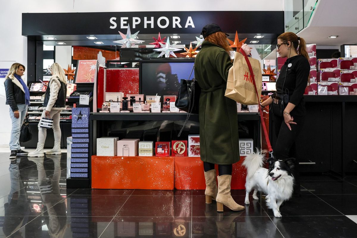 LVMH-owned Sephora is riding the ‘lipstick effect’ wave as it eyes more growth amid continuing economic downturn 1 c7b81a6f GettyImages 1864247149 e1709639995343