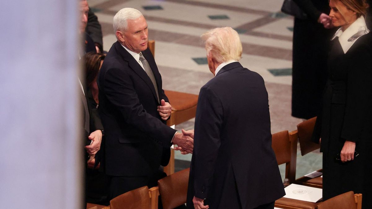 All five living US presidents unite at funeral of Jimmy Carter 3 5900384a skynews mike pence donald trump 6795333