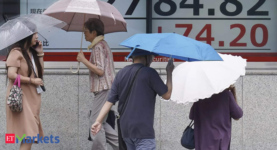 Asia stock markets weaken ahead of US inflation data