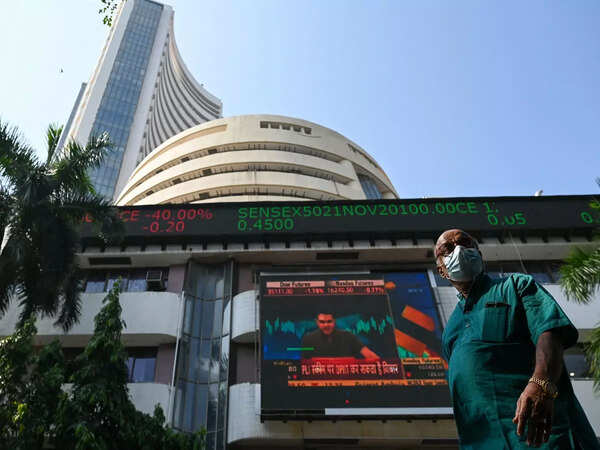 Sensex Today | Stock Market LIVE Updates: GIFT Nifty signals a negative start; Asian shares trade lower – The Economic Times