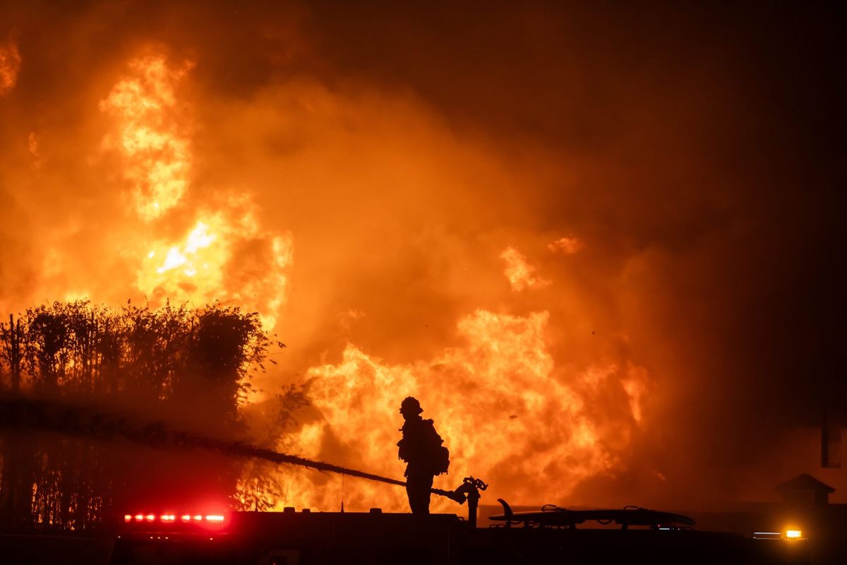 Before and after satellite photos show LA-area neighborhoods in ruins as wildfires rage 1 0c3cb4e7 GettyImages 2192374864 e1736525076898
