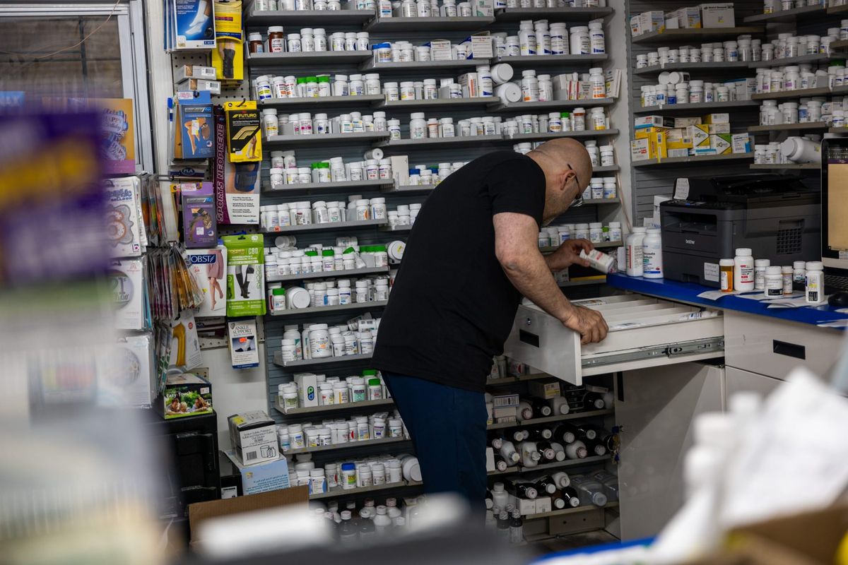 Tariffs threaten a pharmaceuticals shortage, as 95% of ibuprofen comes from China 1 0d3dc17d GettyImages 2163305242 e1746034653351
