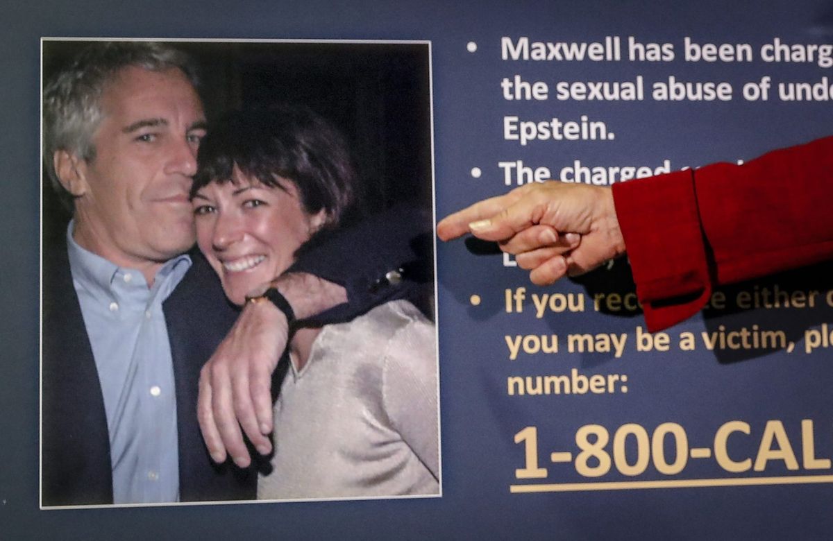 Ghislaine Maxwell holds out for immunity in exchange for testimony to Congress 1 1098709d AP23152527526355 75357c e1753822096717