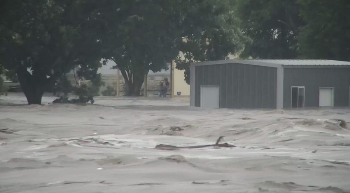 At least 13 dead in Texas floods and more than 20 children missing from a girls summer camp 1 1716ecde AP25185456181503 e1751667730422