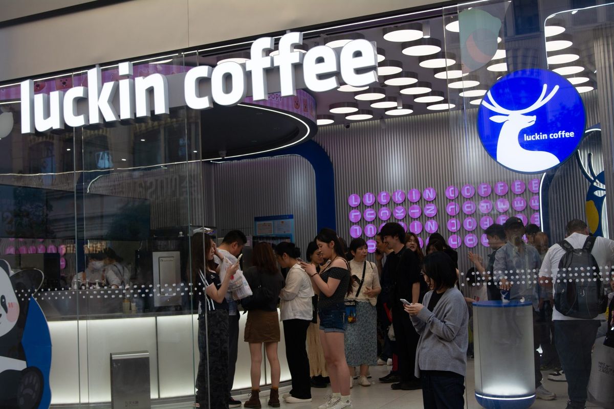 Starbucks' biggest threat just came to the U.S. Luckin Coffee opens two NYC locations 1 191bfe21 GettyImages 2210530572 e1751405256489