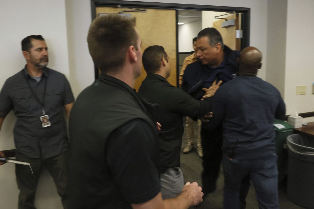 FBI agents tackled Sen. Alex Padilla at an LA news conference 1 20a7f209 AP25163683482772 e1749771684147