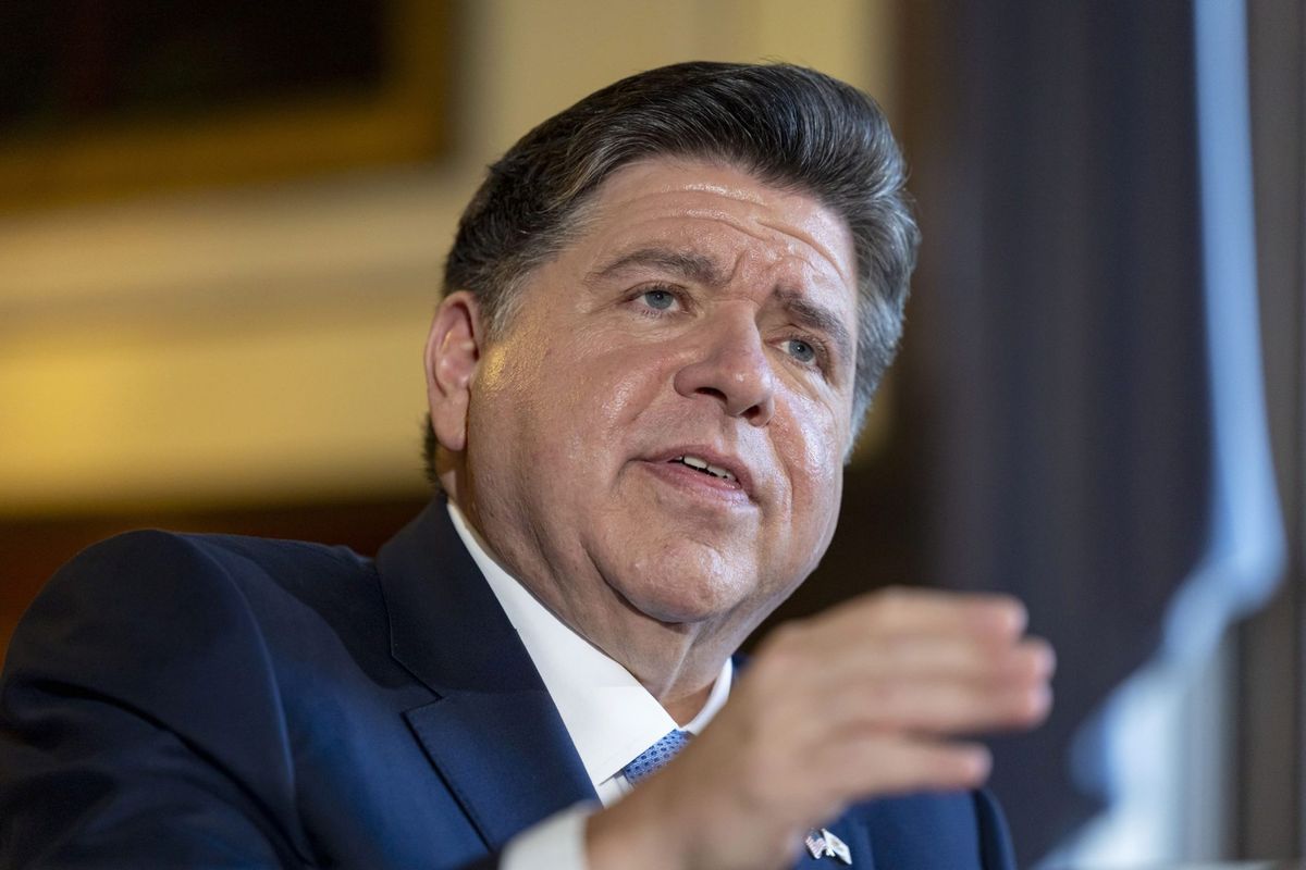 Illinois joins Ohio in ordering pause on data center tax credits | Fortune 1 232679f6 GettyImages 2264038625 e1780787783994