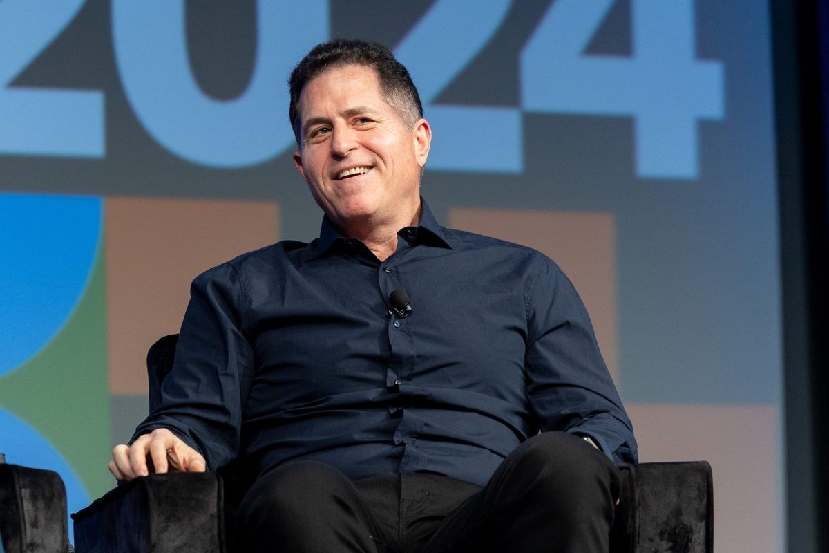 Michael Dell founded his $90 billion company—once the largest PC maker—as a 19-year-old in his college dorm. Here’s his secret to making it big | Fortune 1 2c1d3151 GettyImages 2076701879 e1763398555577
