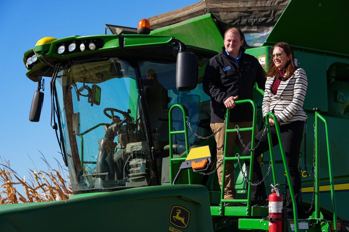 China has only bought 332,000 tons of U.S. soybeans since Trump made a deal with Xi Jinping that promised 12 million by year's end | Fortune 1 2d6e6549 AP25303631724983 e1763310330128