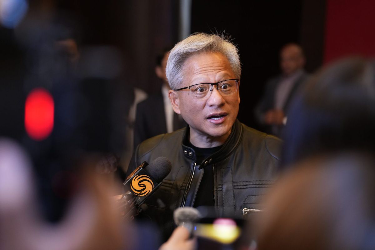 Top analyst on concerns about Nvidia fueling an AI bubble: 'We've seen this movie before. It was called Enron, Tyco' | Fortune 1 370db4b4 GettyImages 2225192613 e1759530128473