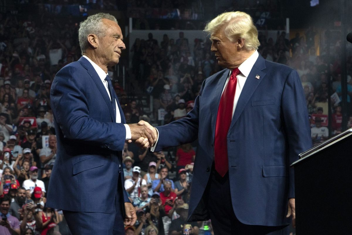 RFK Jr. is pictured with a McDonald's burger as Trump Jr. says 'Make America Healthy Again starts TOMORROW' 1 39a40875 GettyImages 2167290858 e1731863237347